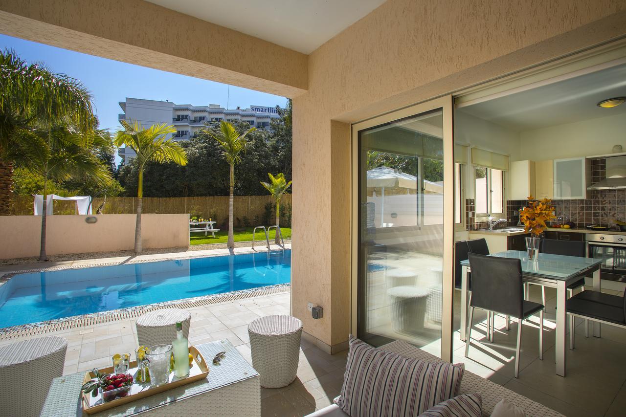 Michelle 10 Villa โปรทาราส ภายนอก รูปภาพ