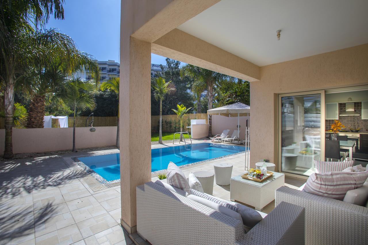 Michelle 10 Villa โปรทาราส ภายนอก รูปภาพ